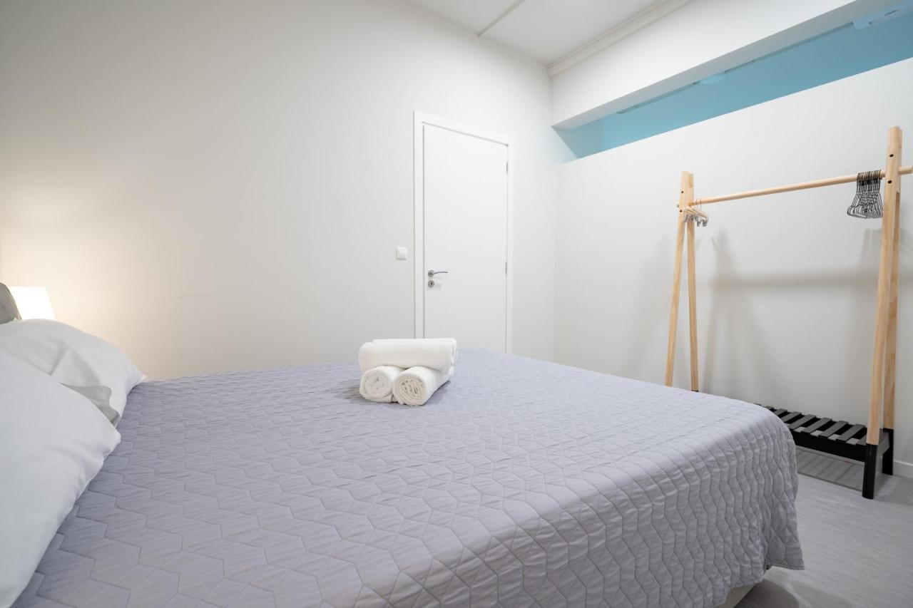 Monastiraki Metro St 2 Bedrooms 6 Pers By Mps