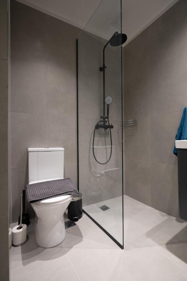 Monastiraki Metro St 2 Bedrooms 6 Pers By Mps *